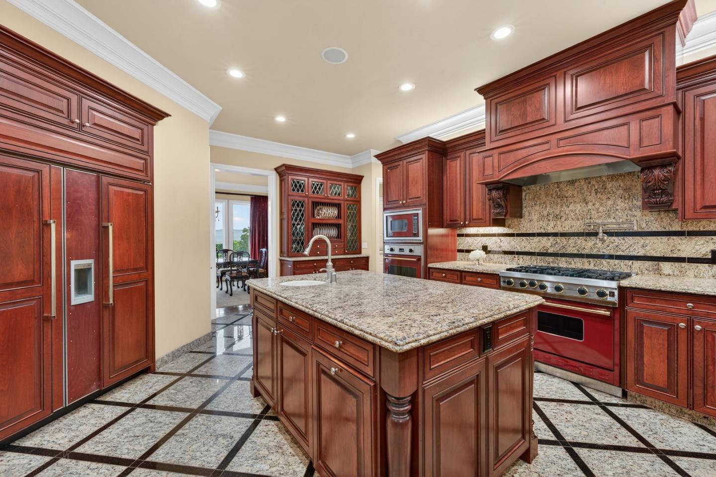 Detail Gallery Image 22 of 90 For 9540 via Del Oro, Gilroy,  CA 95020 - 4 Beds | 4/1 Baths