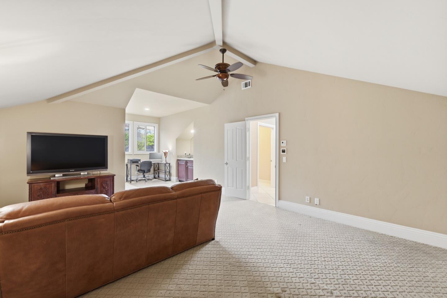 Detail Gallery Image 46 of 90 For 9540 via Del Oro, Gilroy,  CA 95020 - 4 Beds | 4/1 Baths