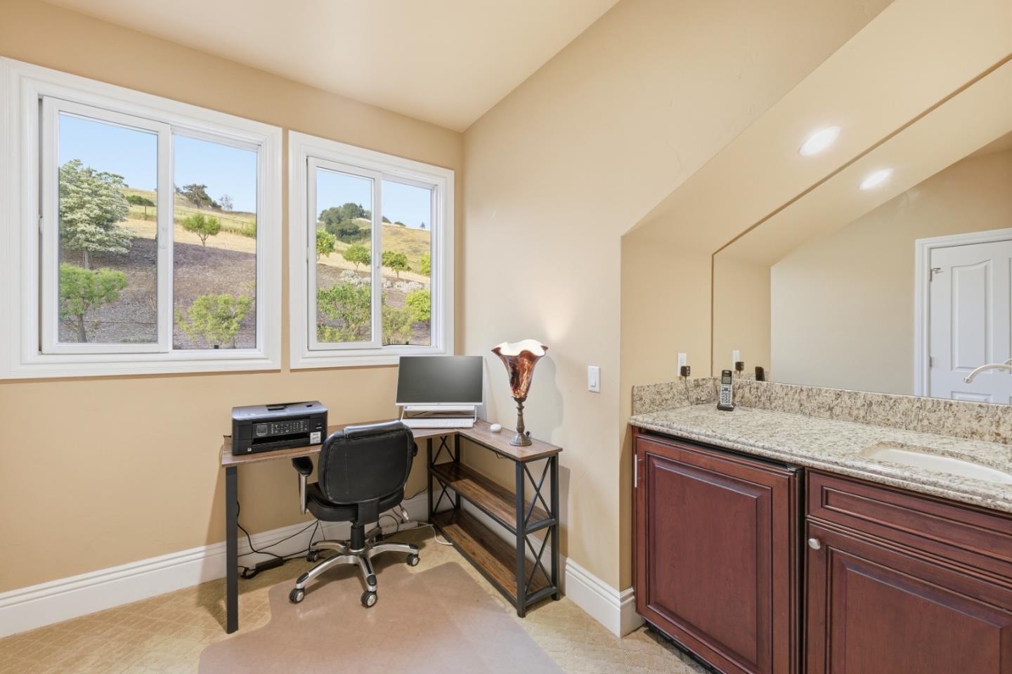 Detail Gallery Image 47 of 90 For 9540 via Del Oro, Gilroy,  CA 95020 - 4 Beds | 4/1 Baths