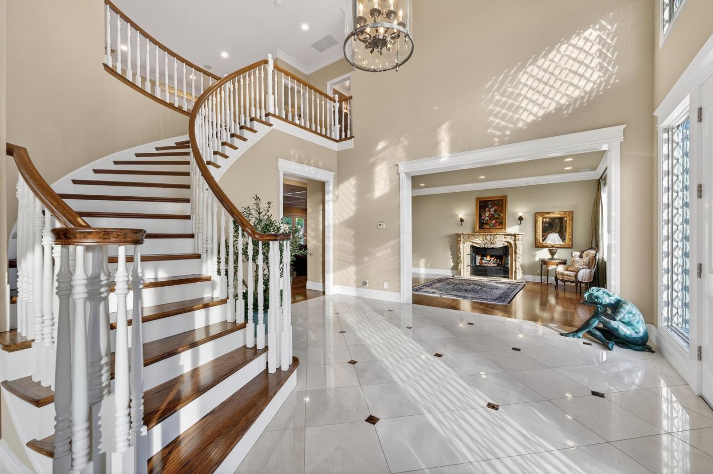 Detail Gallery Image 5 of 90 For 9540 via Del Oro, Gilroy,  CA 95020 - 4 Beds | 4/1 Baths