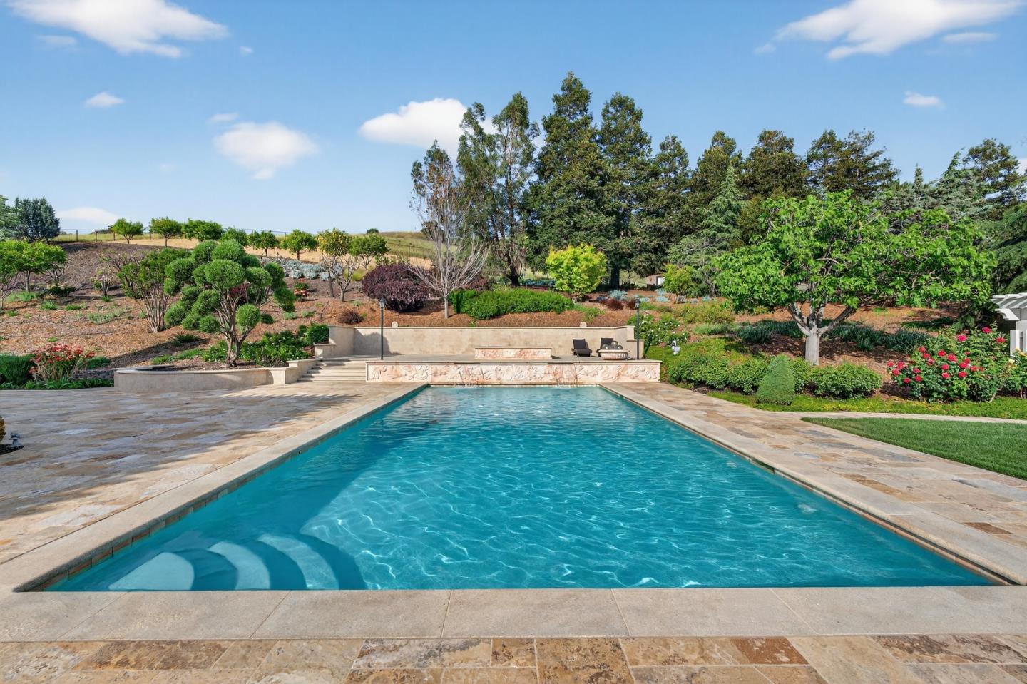 Detail Gallery Image 55 of 90 For 9540 via Del Oro, Gilroy,  CA 95020 - 4 Beds | 4/1 Baths