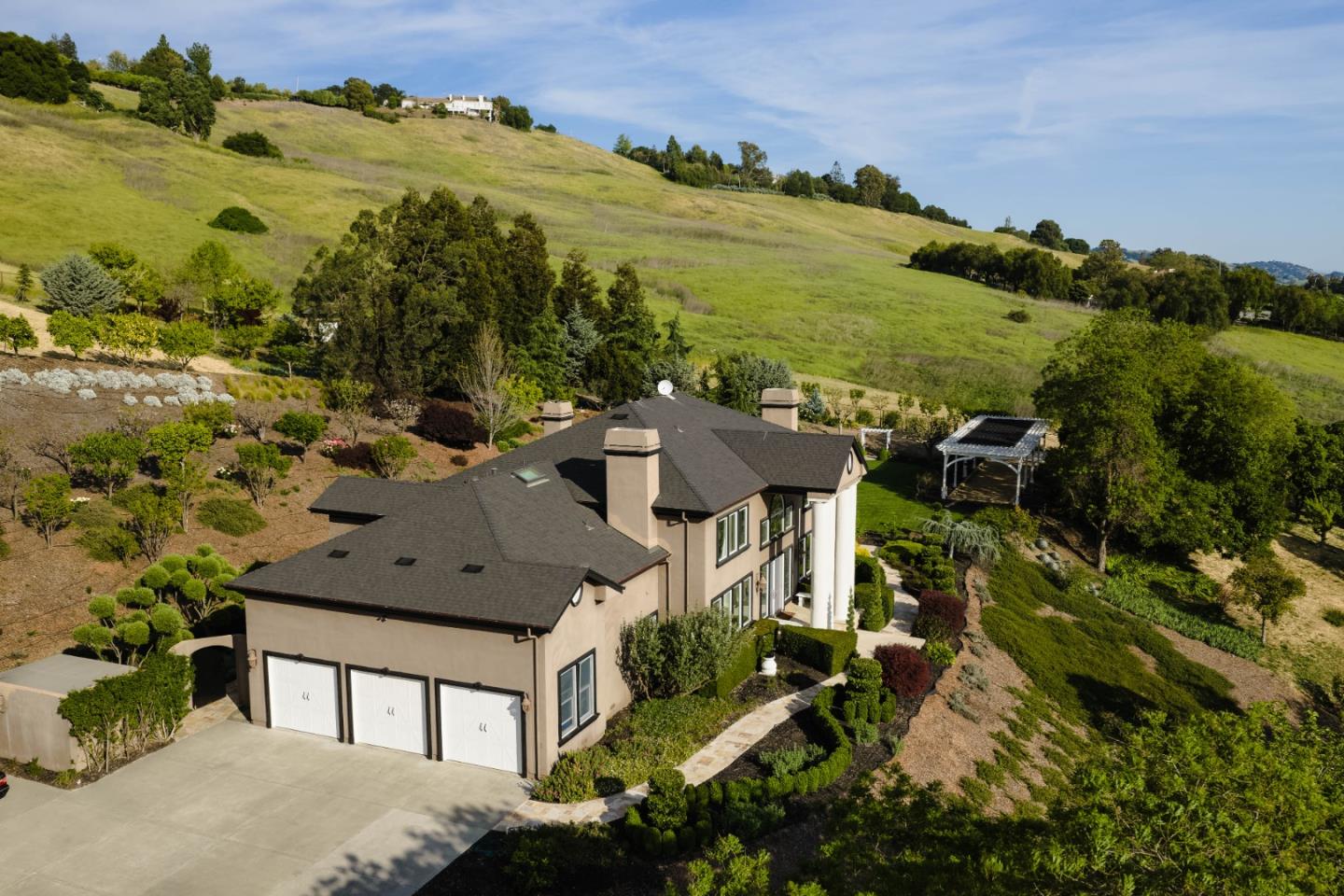 Detail Gallery Image 82 of 90 For 9540 via Del Oro, Gilroy,  CA 95020 - 4 Beds | 4/1 Baths