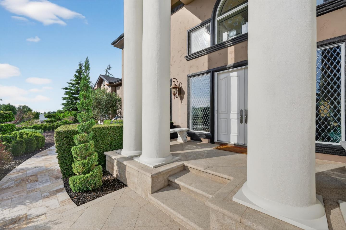 Detail Gallery Image 84 of 90 For 9540 via Del Oro, Gilroy,  CA 95020 - 4 Beds | 4/1 Baths