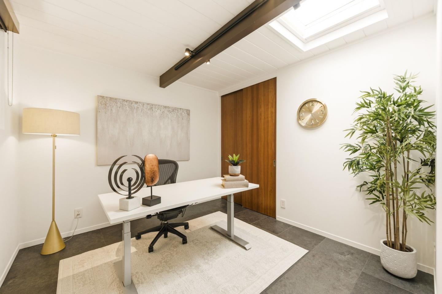 Detail Gallery Image 23 of 49 For 2027 New Brunswick Dr, San Mateo,  CA 94402 - 4 Beds | 2 Baths