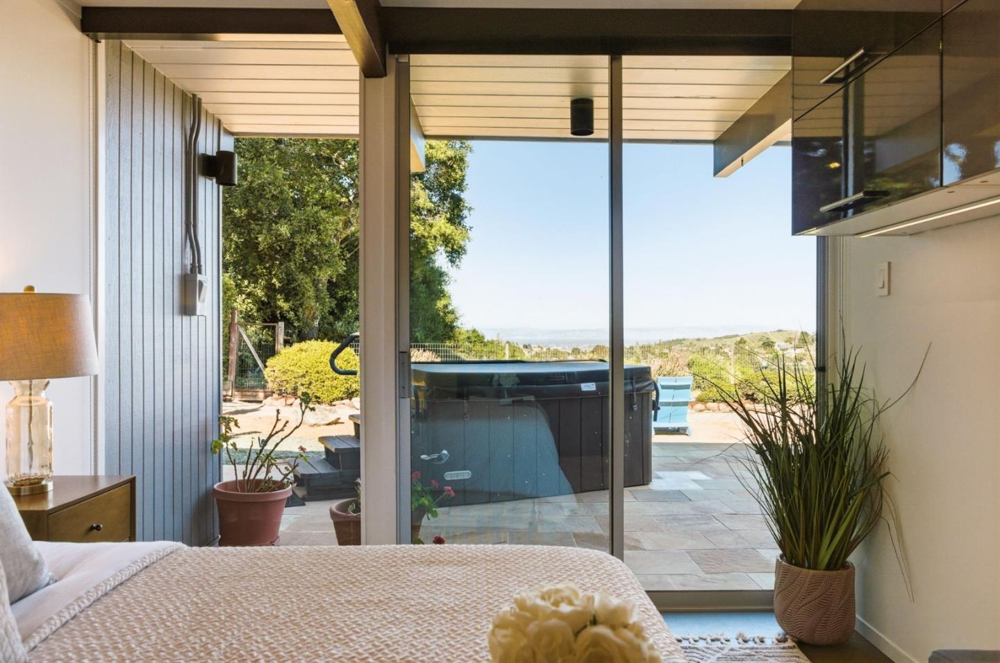 Detail Gallery Image 28 of 49 For 2027 New Brunswick Dr, San Mateo,  CA 94402 - 4 Beds | 2 Baths