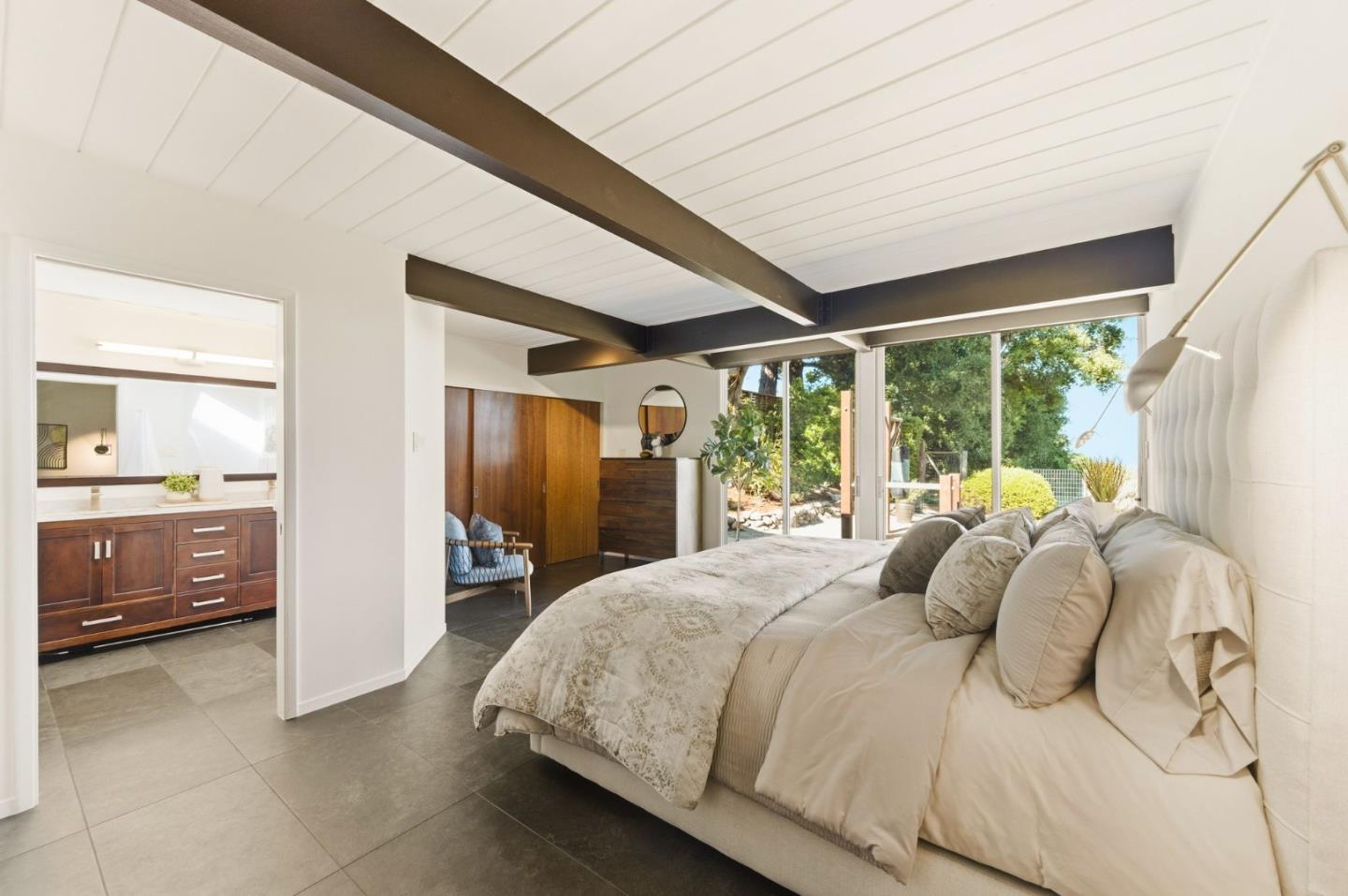 Detail Gallery Image 29 of 49 For 2027 New Brunswick Dr, San Mateo,  CA 94402 - 4 Beds | 2 Baths