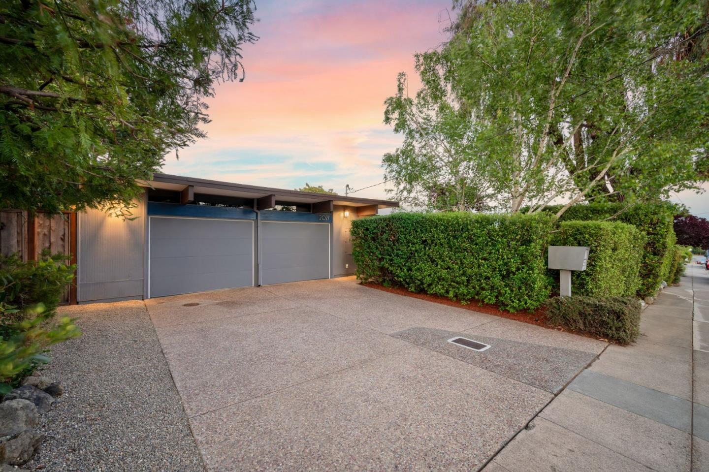 Detail Gallery Image 43 of 49 For 2027 New Brunswick Dr, San Mateo,  CA 94402 - 4 Beds | 2 Baths