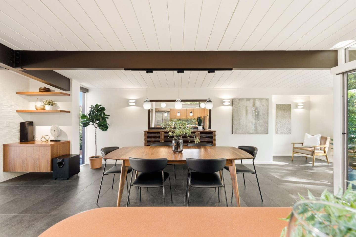 Detail Gallery Image 9 of 49 For 2027 New Brunswick Dr, San Mateo,  CA 94402 - 4 Beds | 2 Baths