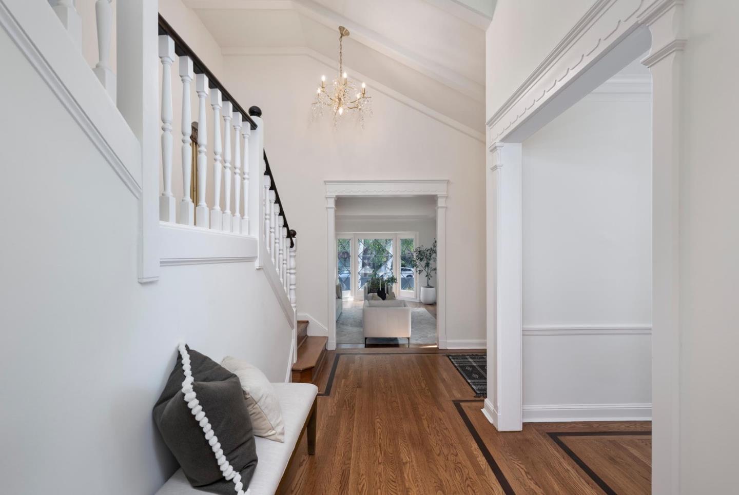 Detail Gallery Image 11 of 64 For 1120 Palm Ave, San Mateo,  CA 94401 - 4 Beds | 3 Baths