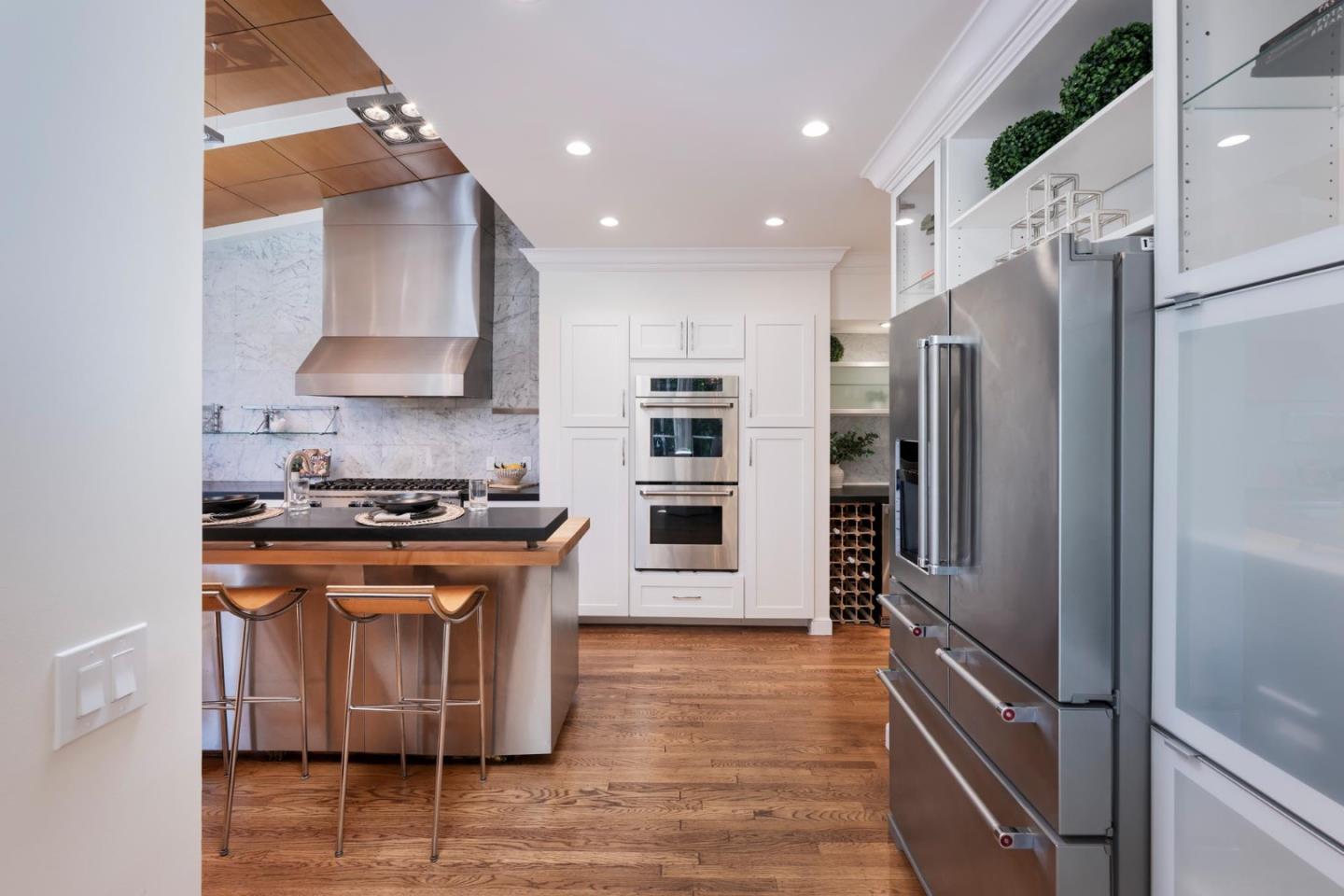 Detail Gallery Image 19 of 64 For 1120 Palm Ave, San Mateo,  CA 94401 - 4 Beds | 3 Baths