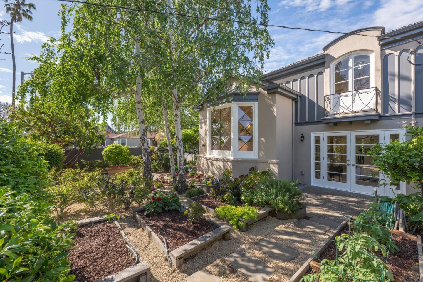 Detail Gallery Image 43 of 64 For 1120 Palm Ave, San Mateo,  CA 94401 - 4 Beds | 3 Baths