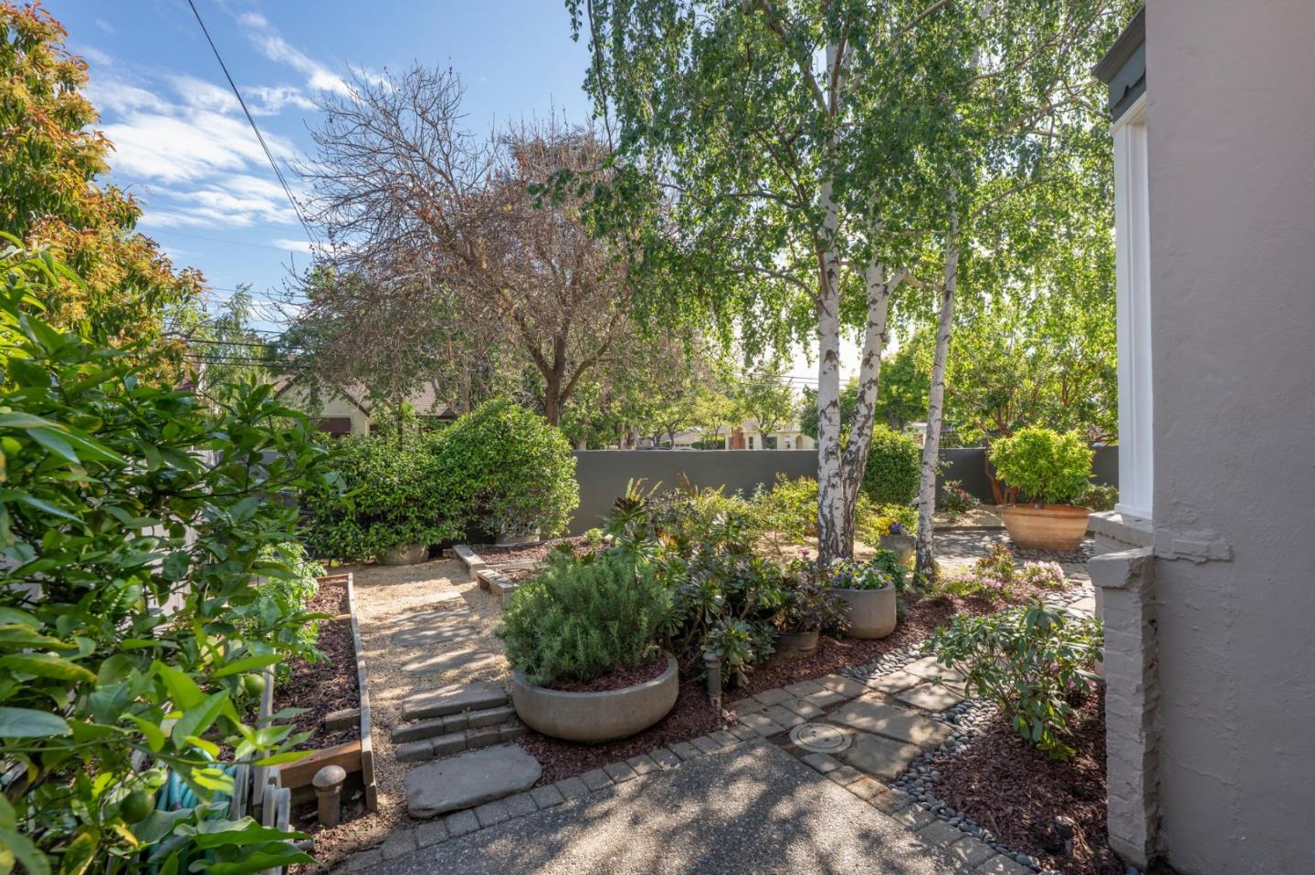 Detail Gallery Image 44 of 64 For 1120 Palm Ave, San Mateo,  CA 94401 - 4 Beds | 3 Baths