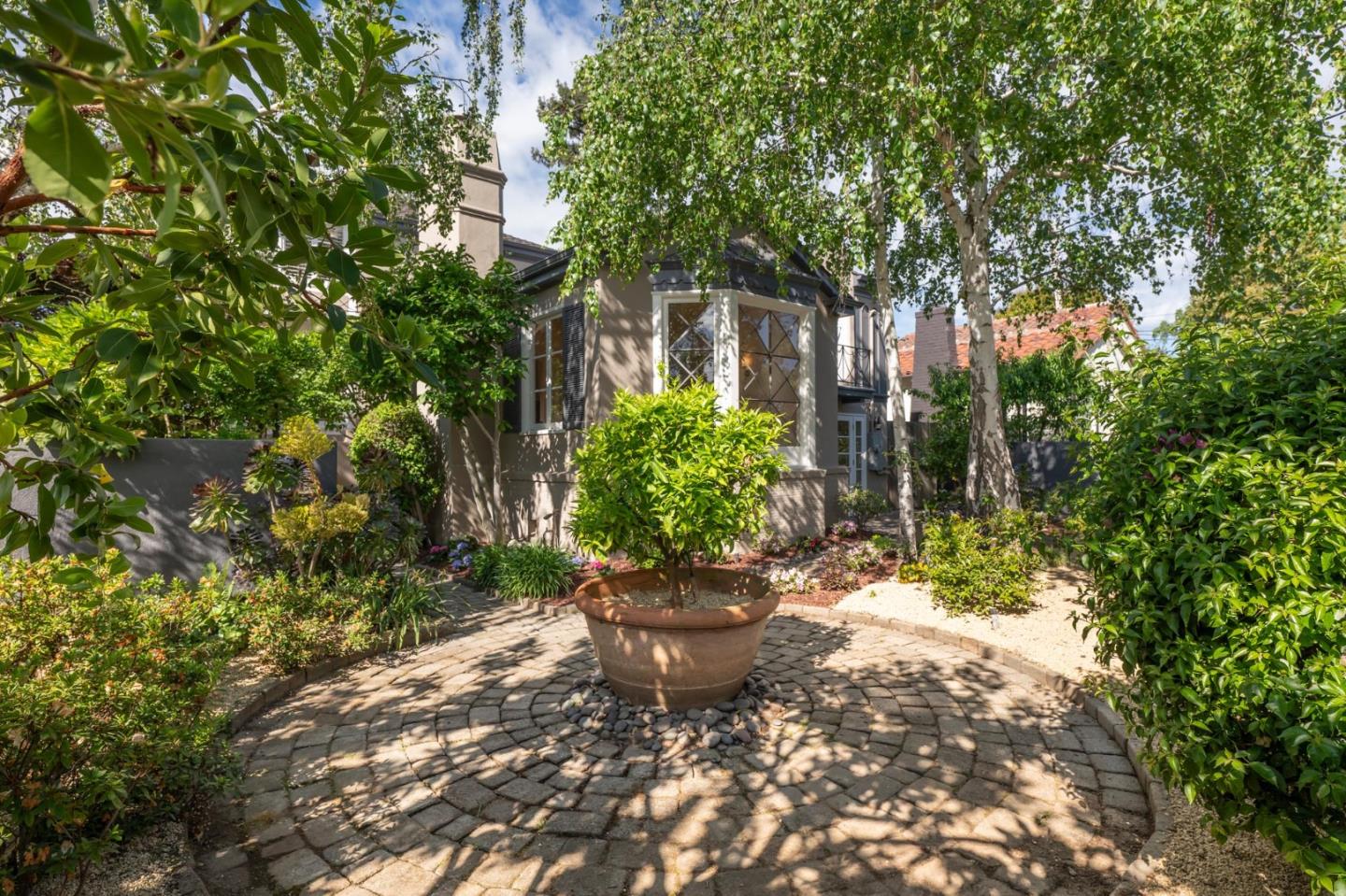 Detail Gallery Image 46 of 64 For 1120 Palm Ave, San Mateo,  CA 94401 - 4 Beds | 3 Baths