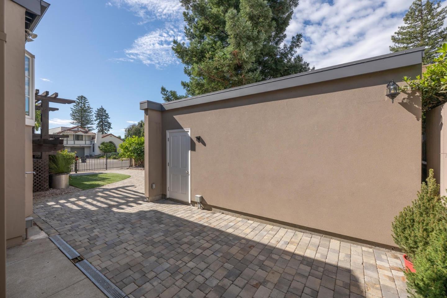 Detail Gallery Image 50 of 64 For 1120 Palm Ave, San Mateo,  CA 94401 - 4 Beds | 3 Baths