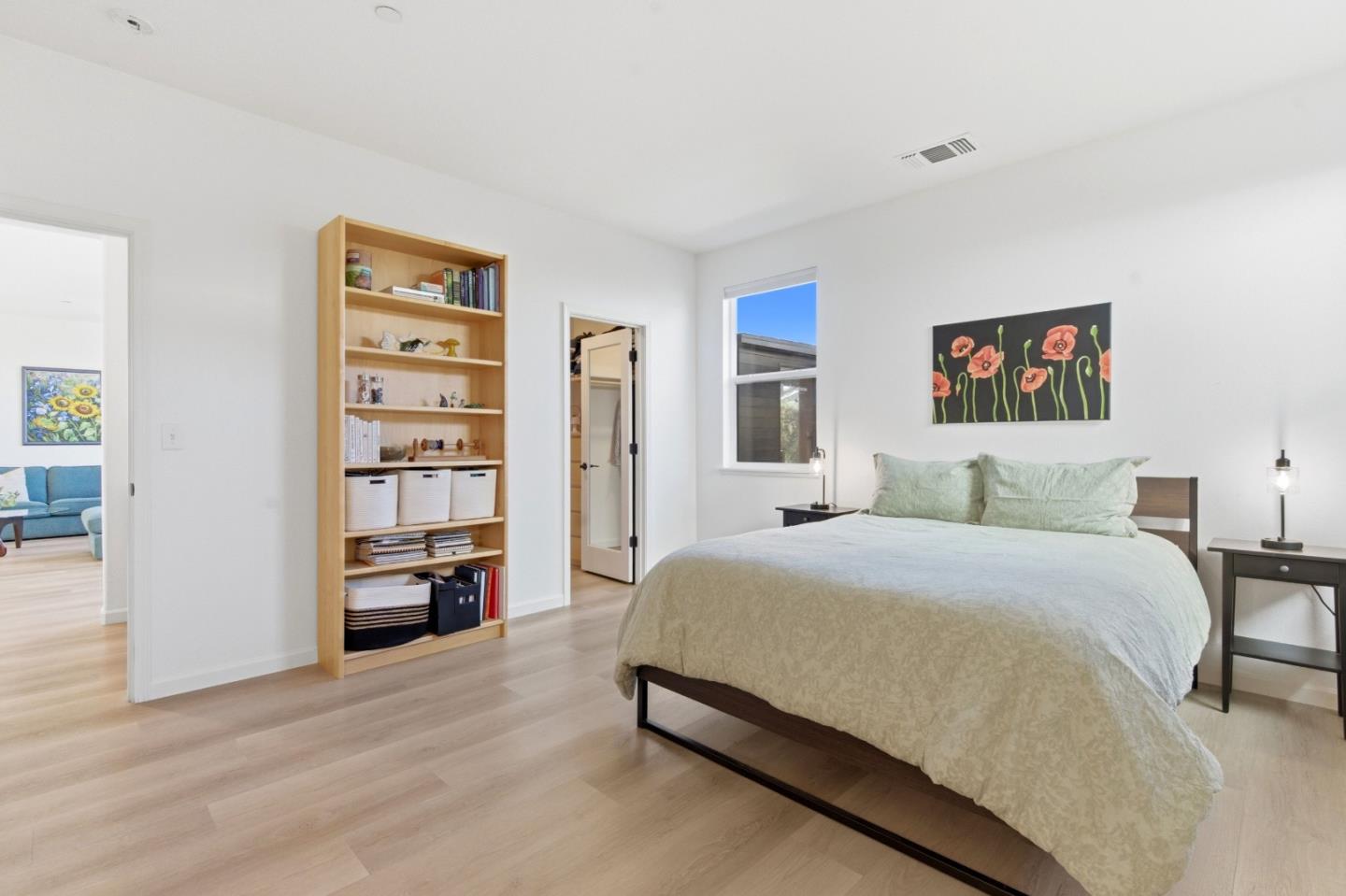 Detail Gallery Image 12 of 30 For 1920 Dylan St, Hollister,  CA 95023 - 4 Beds | 2 Baths