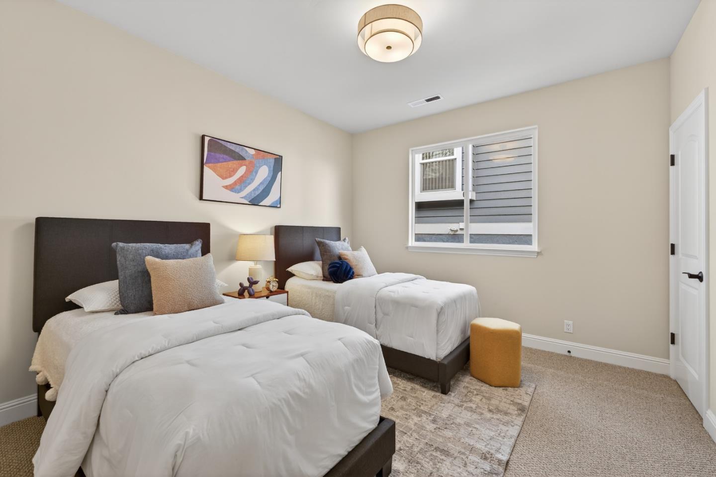 Detail Gallery Image 14 of 32 For 419 Almeria Ave, El Granada,  CA 94018 - 2 Beds | 2 Baths