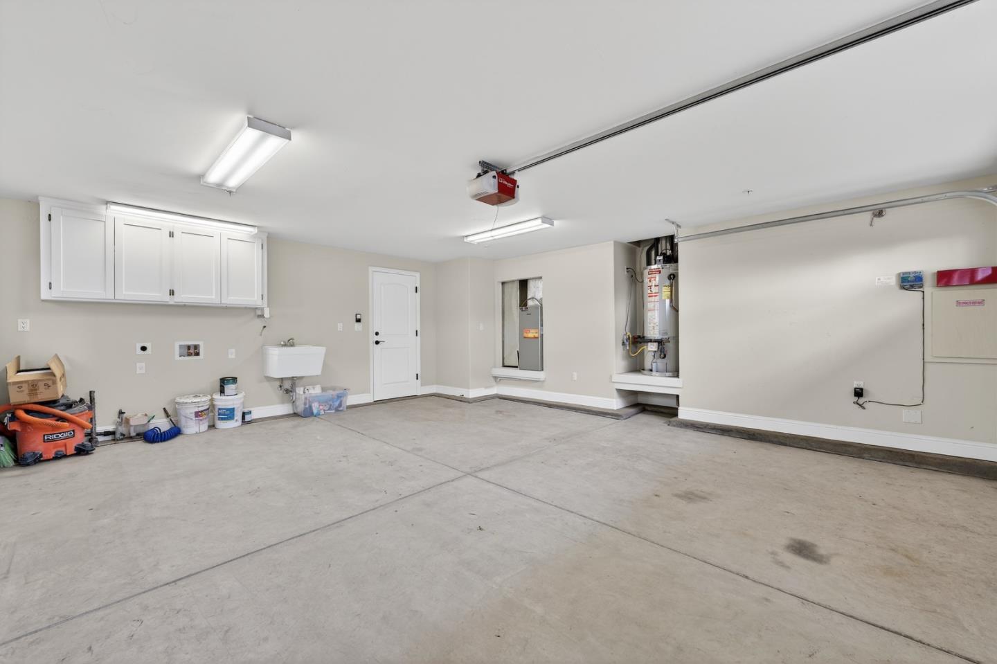 Detail Gallery Image 19 of 32 For 419 Almeria Ave, El Granada,  CA 94018 - 2 Beds | 2 Baths