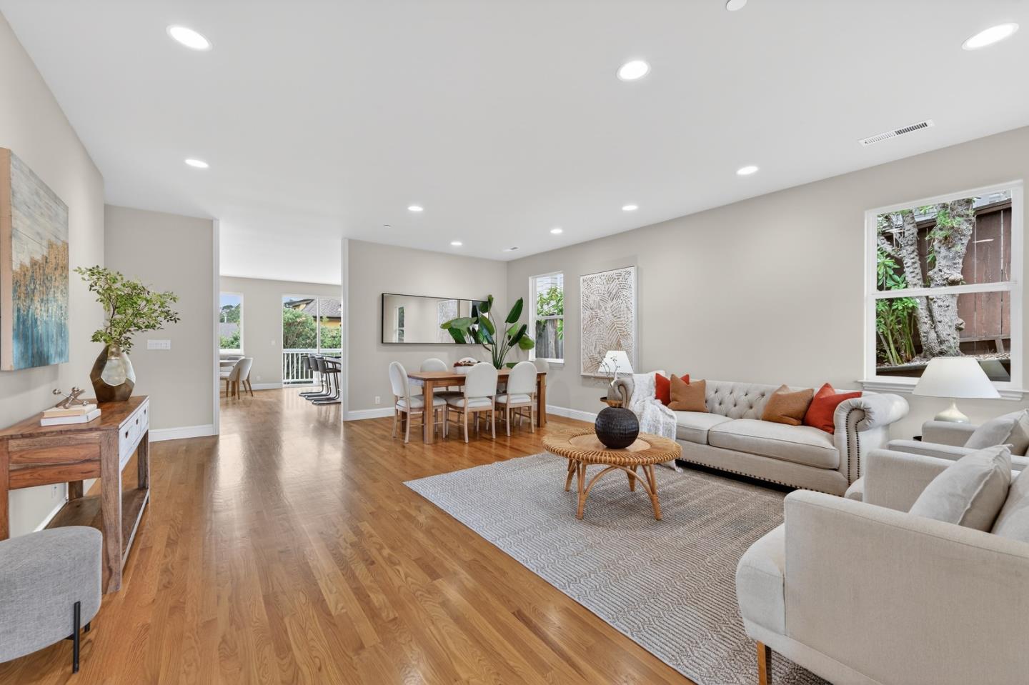 Detail Gallery Image 3 of 32 For 419 Almeria Ave, El Granada,  CA 94018 - 2 Beds | 2 Baths