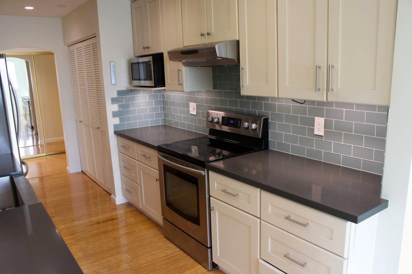 Photo #3: ML82042378 Listing: Photo #3