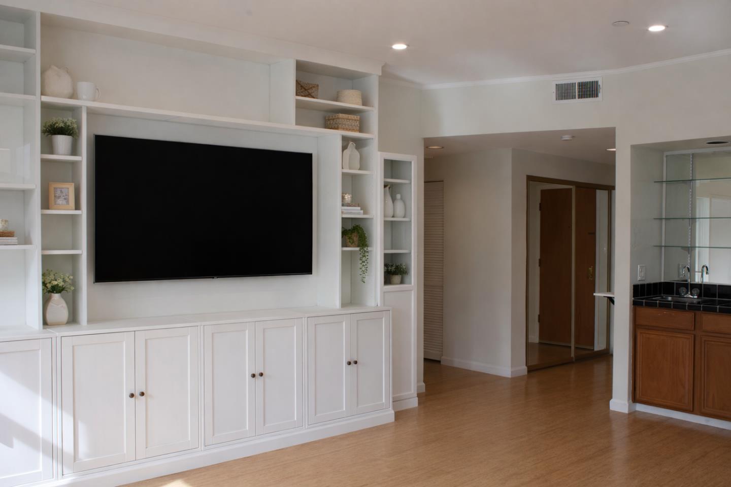 Photo #6: ML82042378 Listing: Photo #6