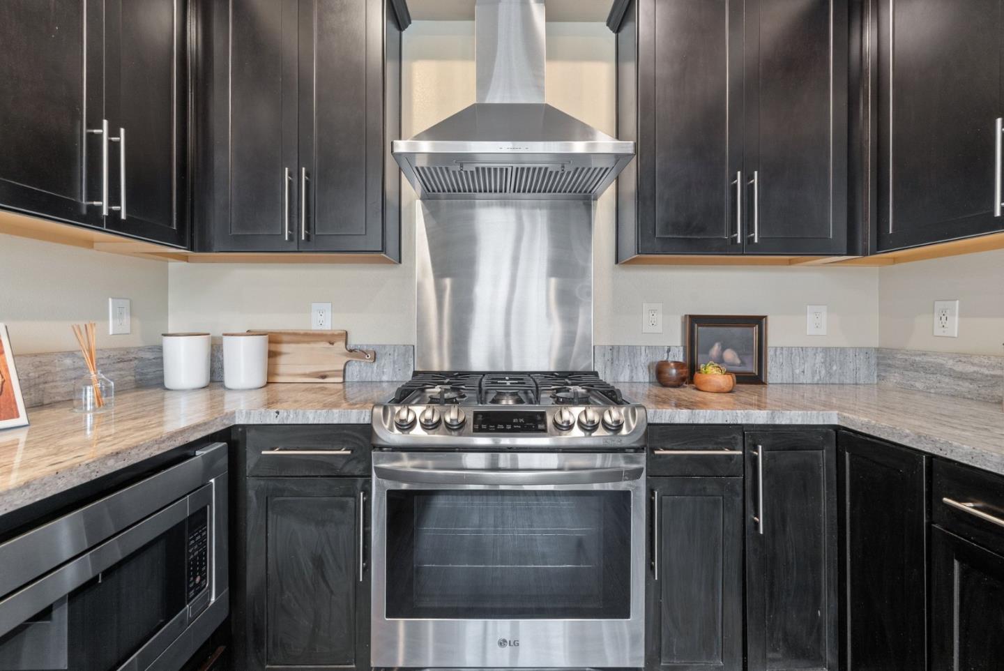 Photo #15: ML82042379 Listing: Photo #15