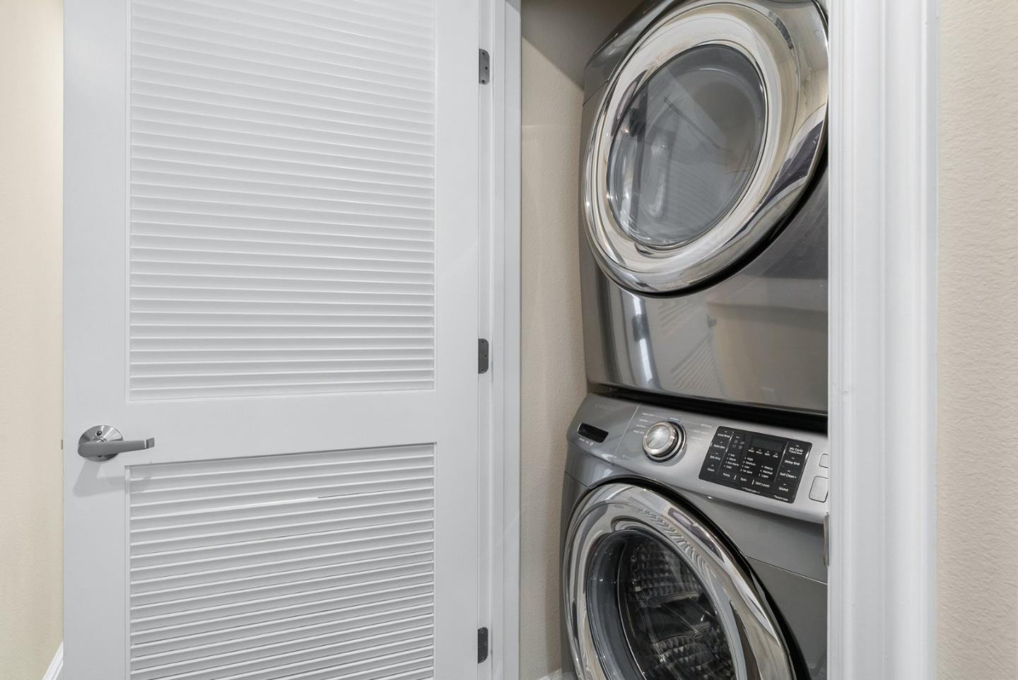 Photo #31: ML82042379 Listing: Photo #31