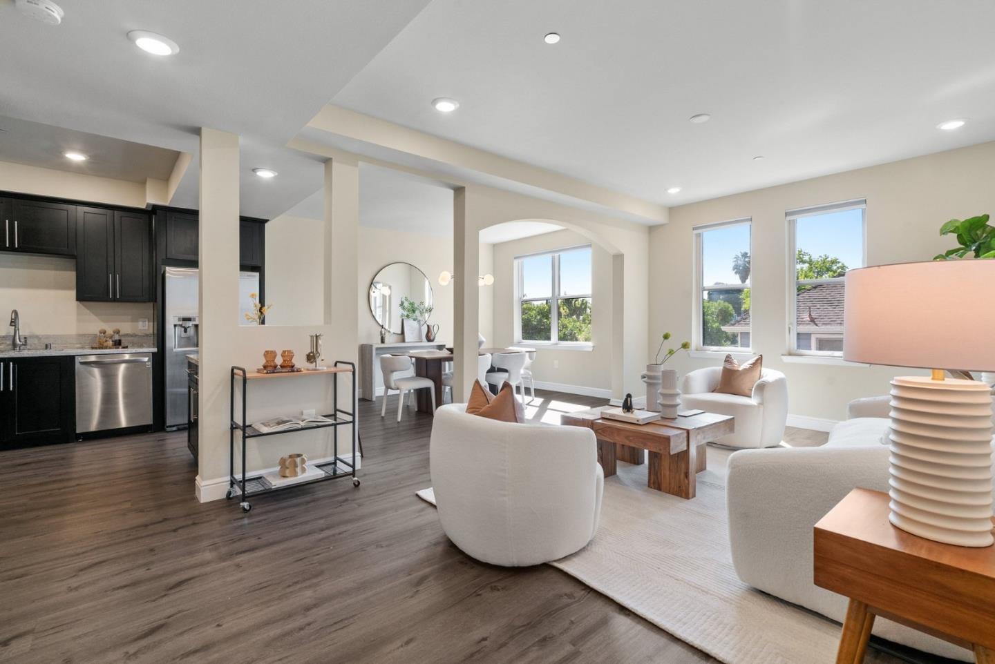 Photo #4: ML82042379 Listing: Photo #4