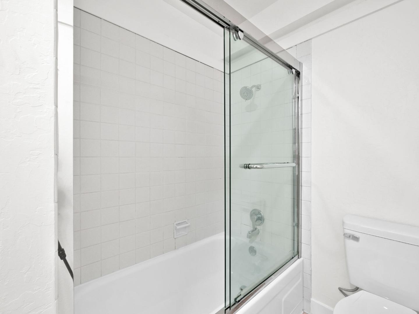 Photo #15: ML82042380 Listing: Photo #15