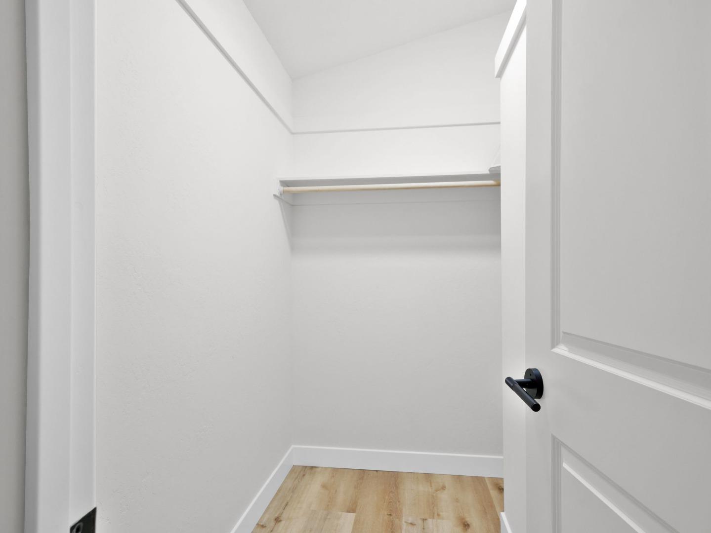 Photo #20: ML82042380 Listing: Photo #20