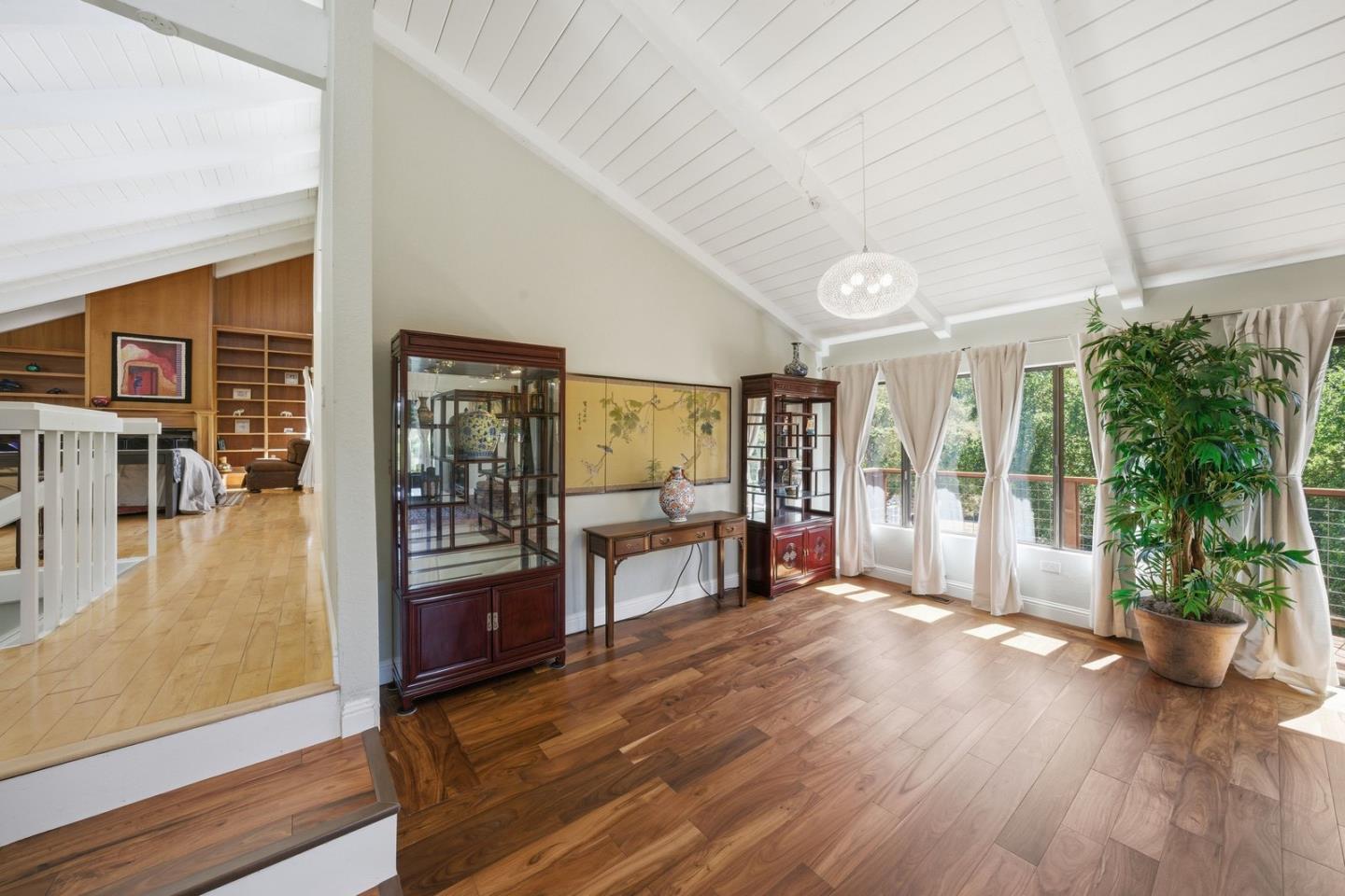 Detail Gallery Image 6 of 43 For 701 Day Valley Rd, Aptos,  CA 95003 - 5 Beds | 3/1 Baths