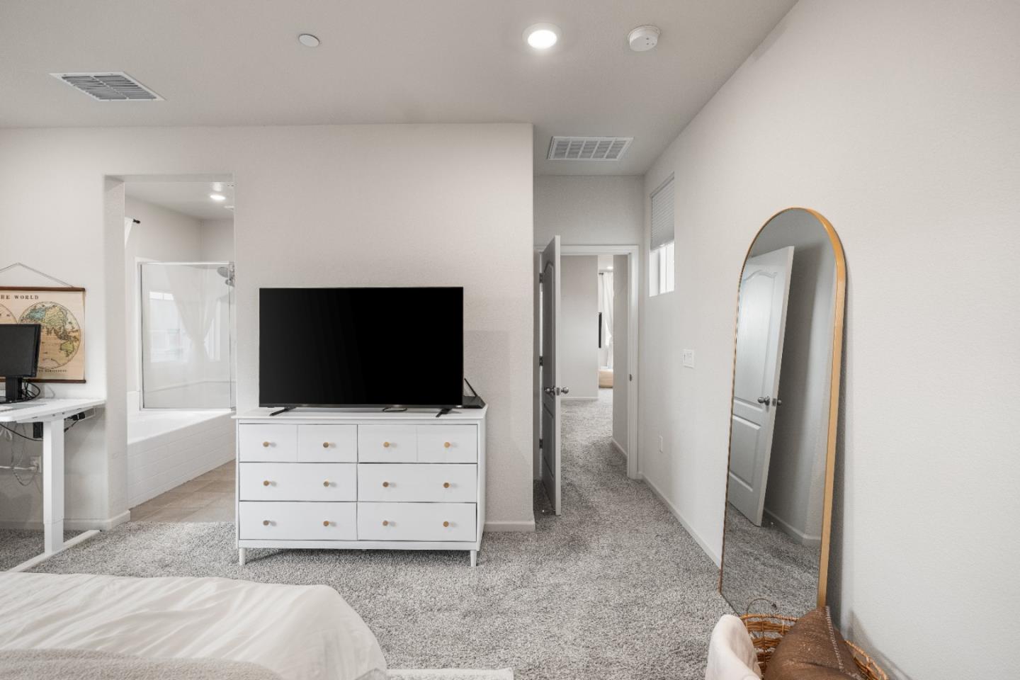 Detail Gallery Image 21 of 49 For 4054 Kenwood Circle, Oakley,  CA 94561 - 4 Beds | 3 Baths