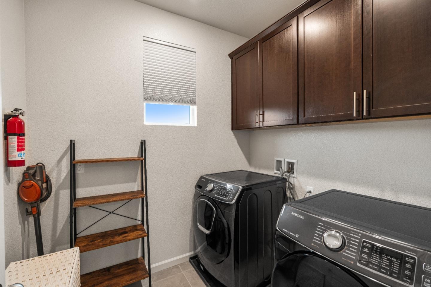 Detail Gallery Image 25 of 49 For 4054 Kenwood Circle, Oakley,  CA 94561 - 4 Beds | 3 Baths