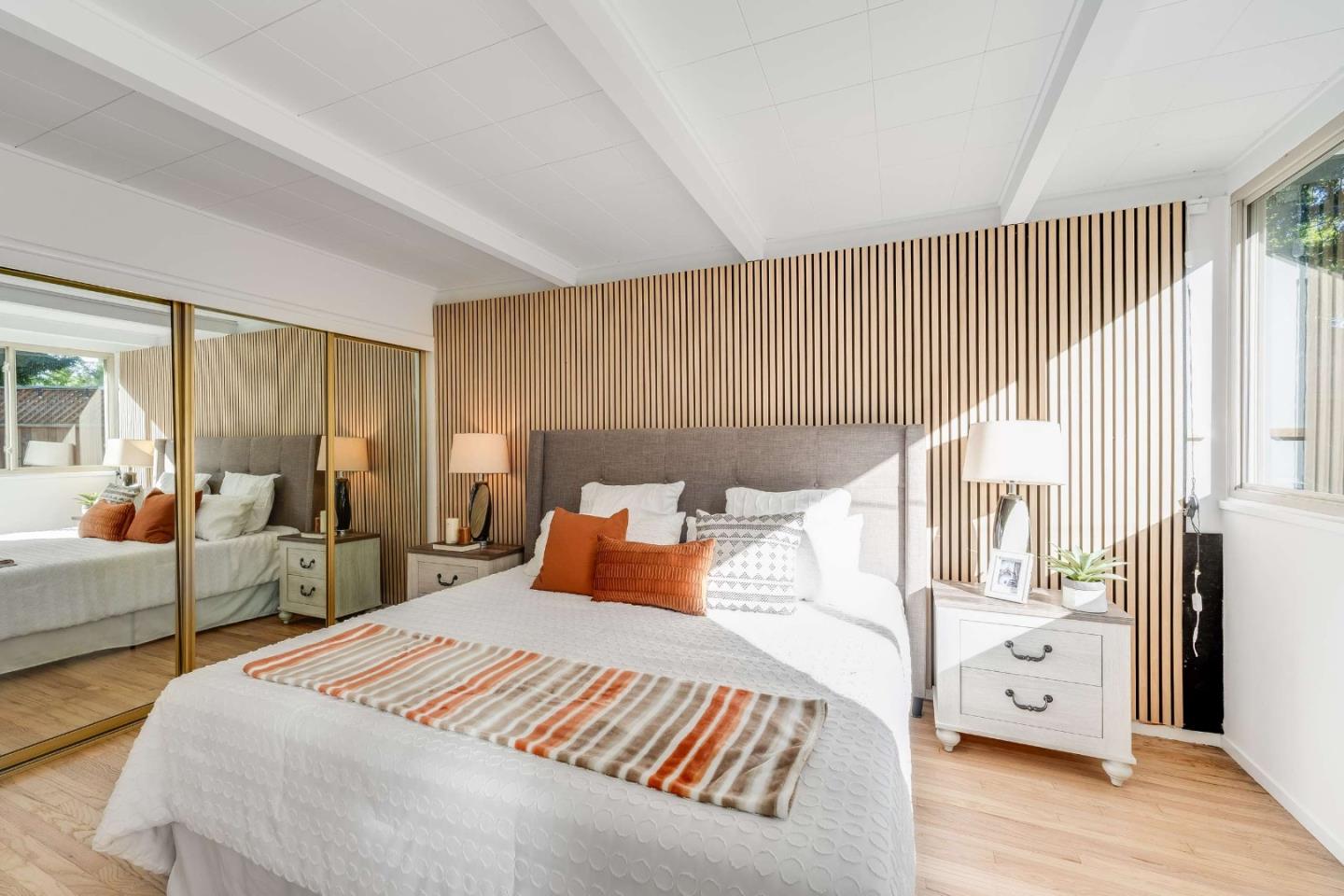 Detail Gallery Image 16 of 55 For 744 Jackpine Ct, Sunnyvale,  CA 94086 - 4 Beds | 2 Baths