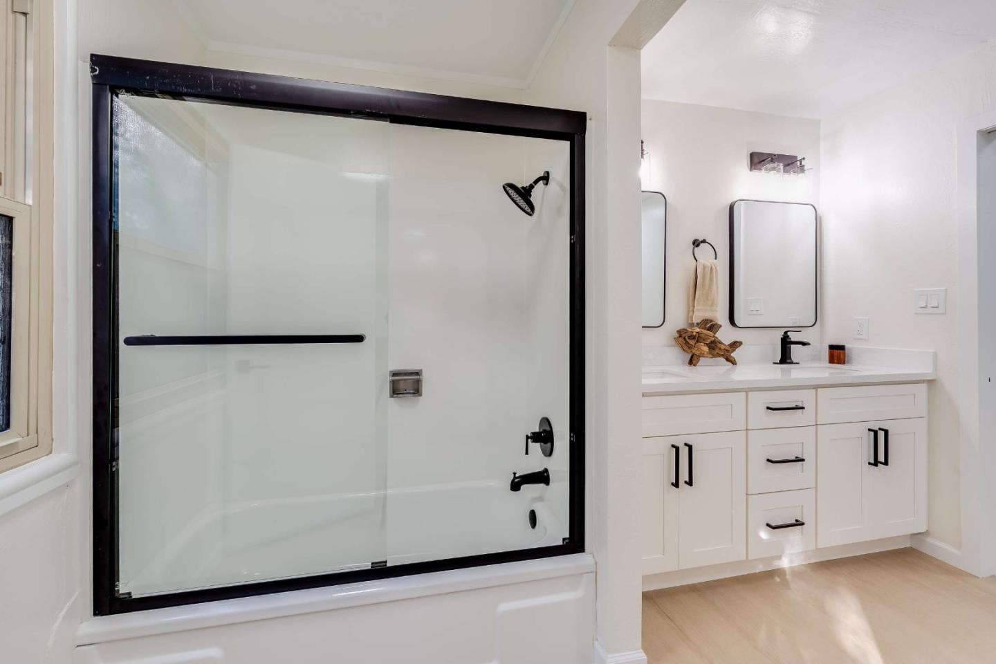 Detail Gallery Image 23 of 55 For 744 Jackpine Ct, Sunnyvale,  CA 94086 - 4 Beds | 2 Baths