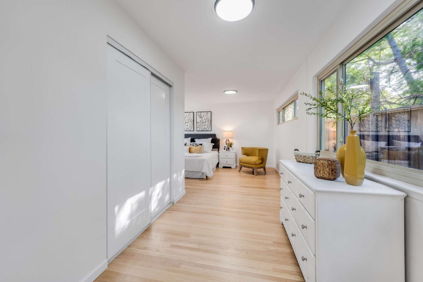 Detail Gallery Image 24 of 55 For 744 Jackpine Ct, Sunnyvale,  CA 94086 - 4 Beds | 2 Baths