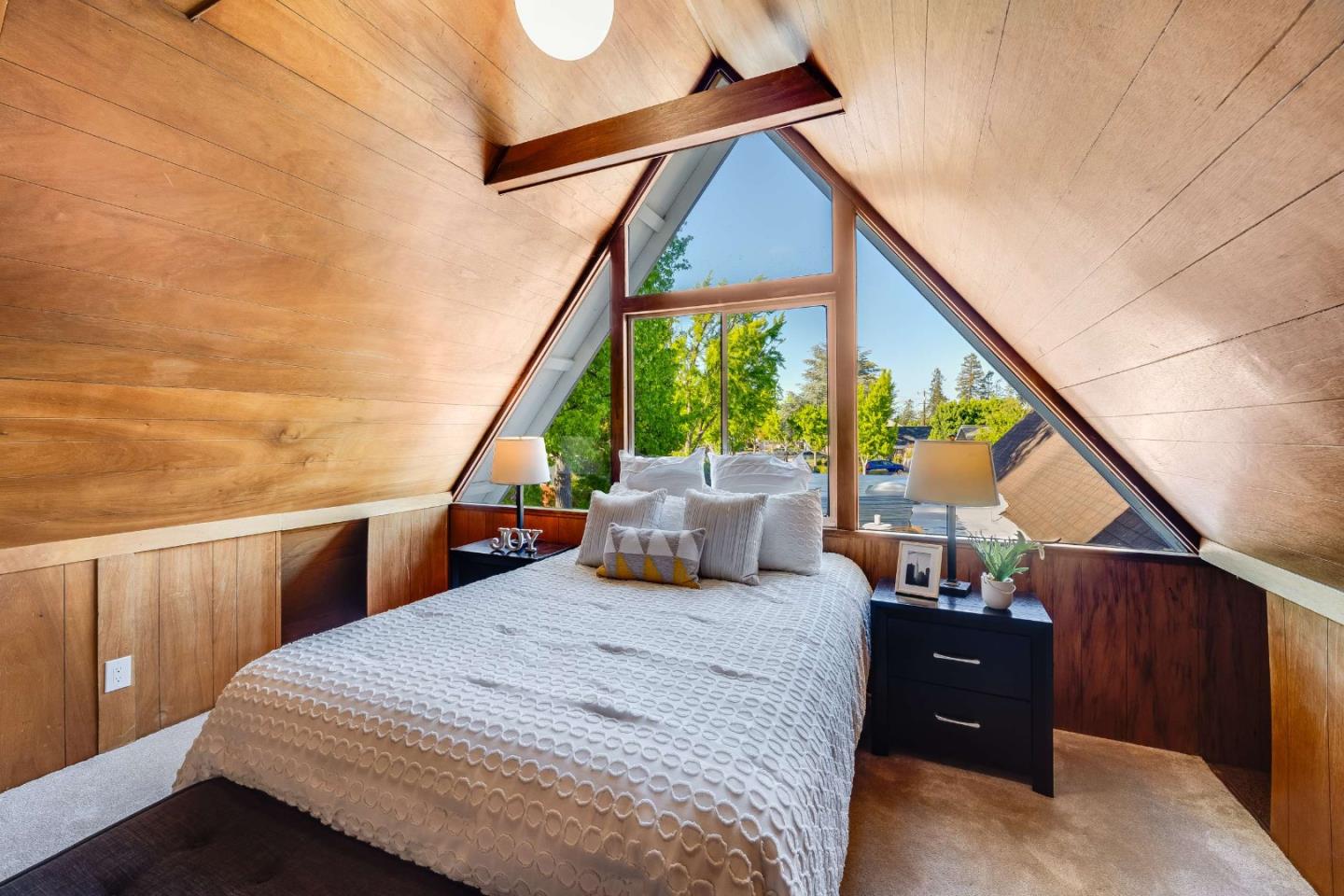 Detail Gallery Image 28 of 55 For 744 Jackpine Ct, Sunnyvale,  CA 94086 - 4 Beds | 2 Baths