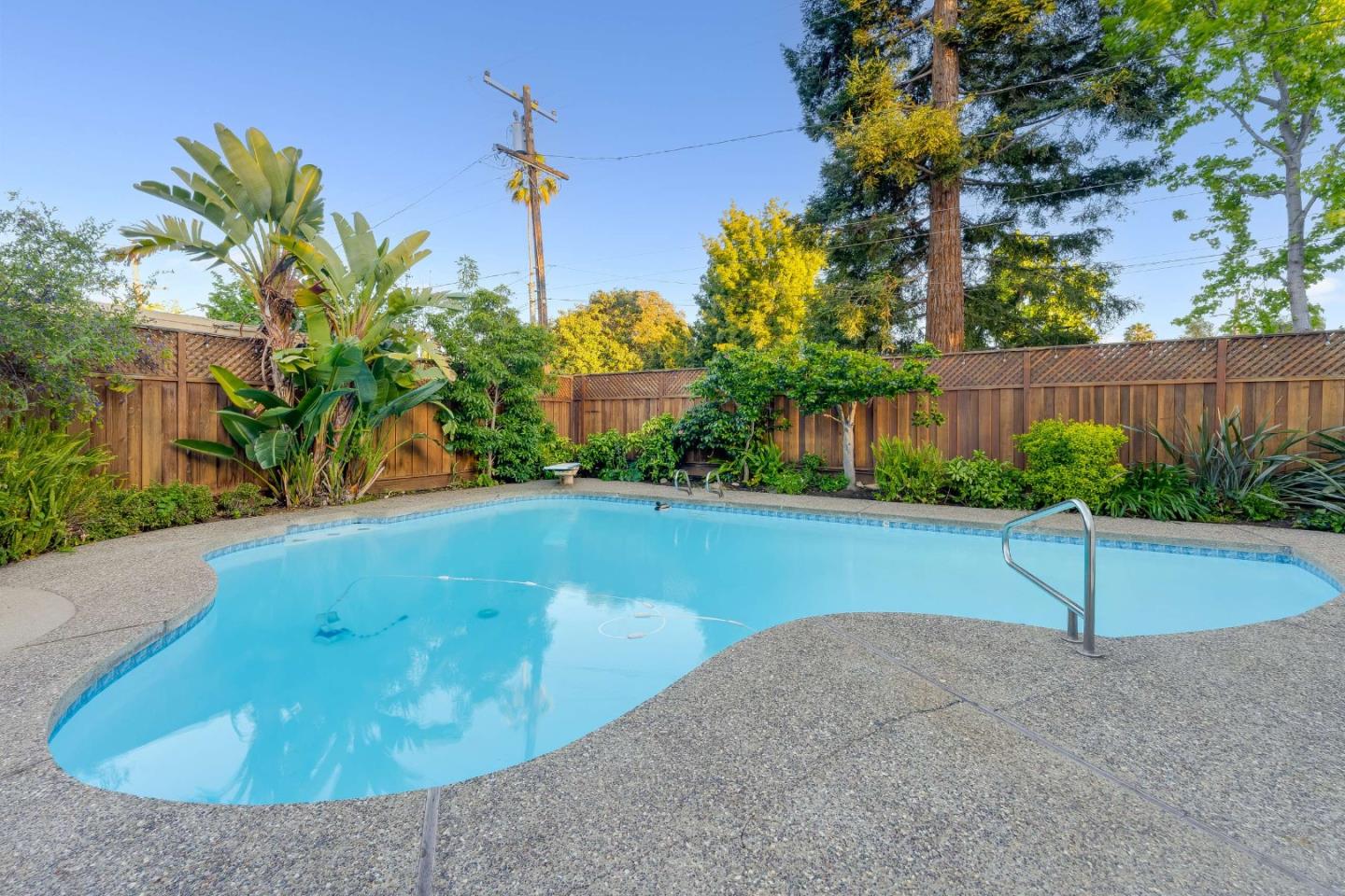 Detail Gallery Image 31 of 55 For 744 Jackpine Ct, Sunnyvale,  CA 94086 - 4 Beds | 2 Baths