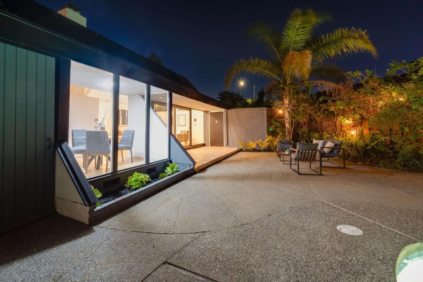 Detail Gallery Image 39 of 55 For 744 Jackpine Ct, Sunnyvale,  CA 94086 - 4 Beds | 2 Baths