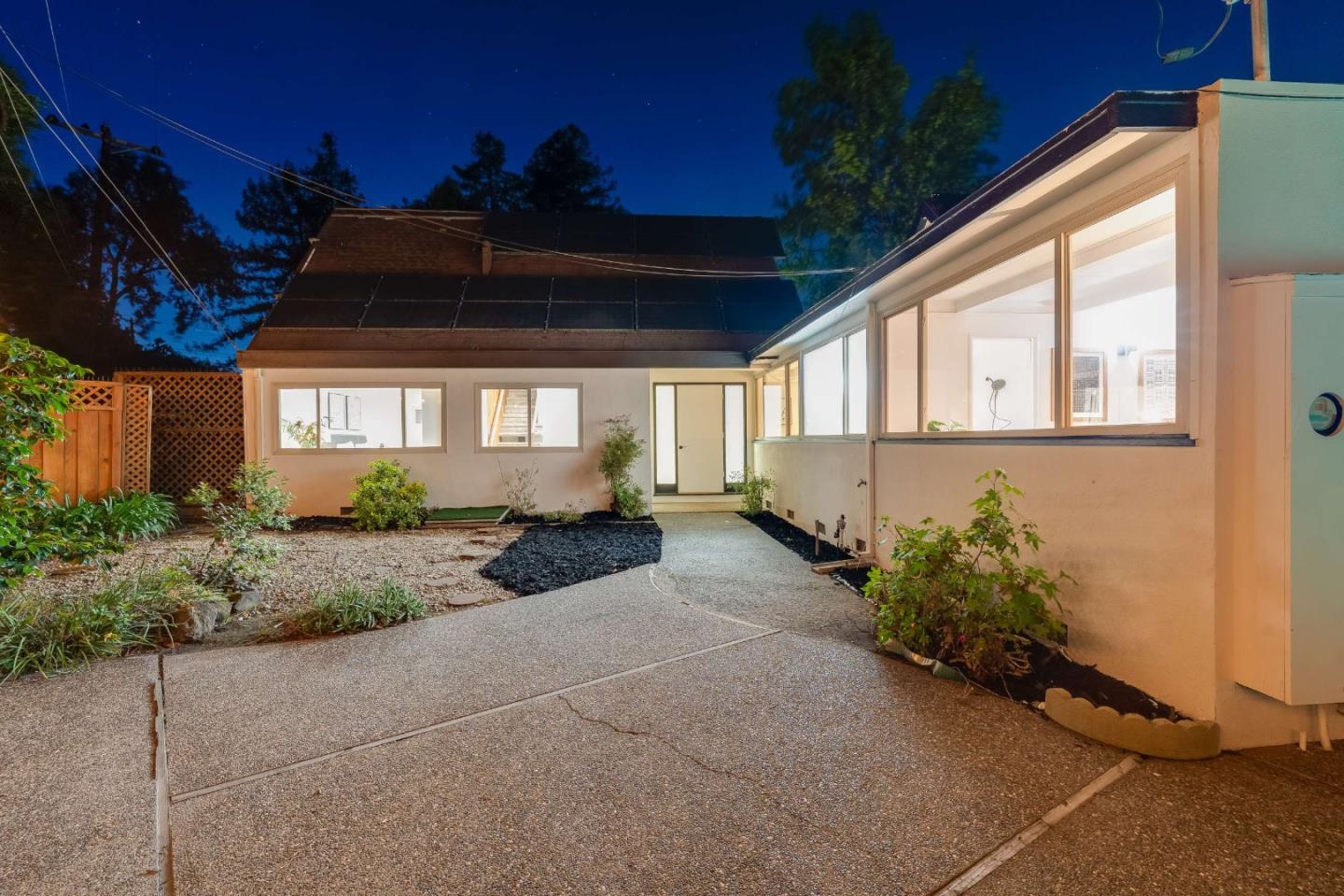 Detail Gallery Image 42 of 55 For 744 Jackpine Ct, Sunnyvale,  CA 94086 - 4 Beds | 2 Baths