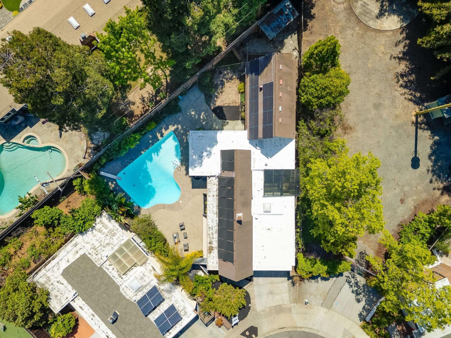 Detail Gallery Image 44 of 55 For 744 Jackpine Ct, Sunnyvale,  CA 94086 - 4 Beds | 2 Baths