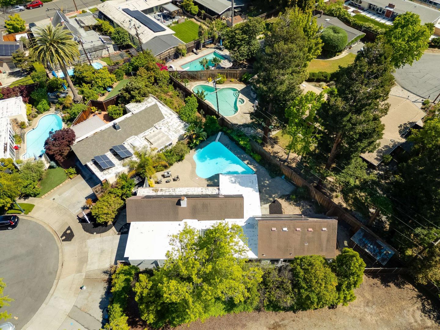 Detail Gallery Image 48 of 55 For 744 Jackpine Ct, Sunnyvale,  CA 94086 - 4 Beds | 2 Baths