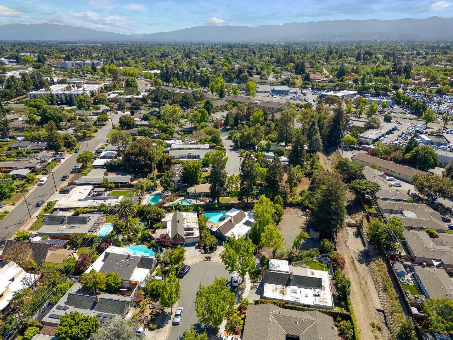 Detail Gallery Image 49 of 55 For 744 Jackpine Ct, Sunnyvale,  CA 94086 - 4 Beds | 2 Baths