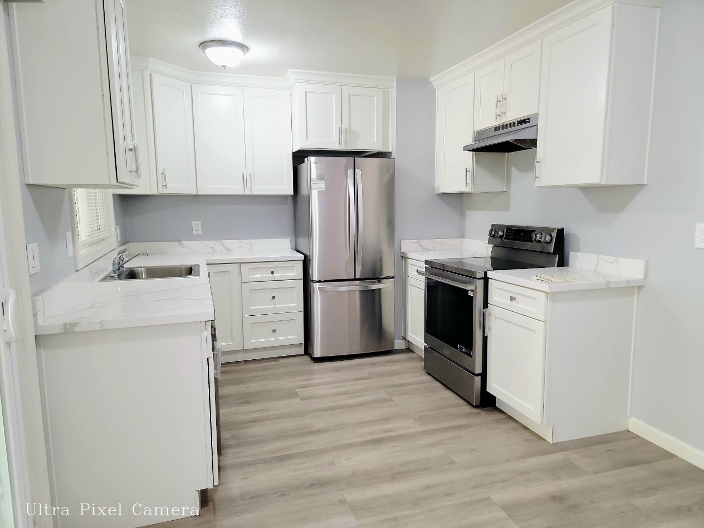 Detail Gallery Image 5 of 19 For 1004 Sinbad Ave, San Jose,  CA 95116 - 4 Beds | 2 Baths