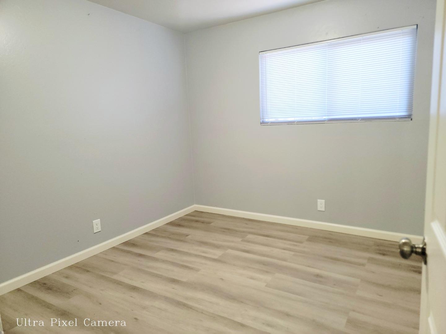 Detail Gallery Image 7 of 19 For 1004 Sinbad Ave, San Jose,  CA 95116 - 4 Beds | 2 Baths