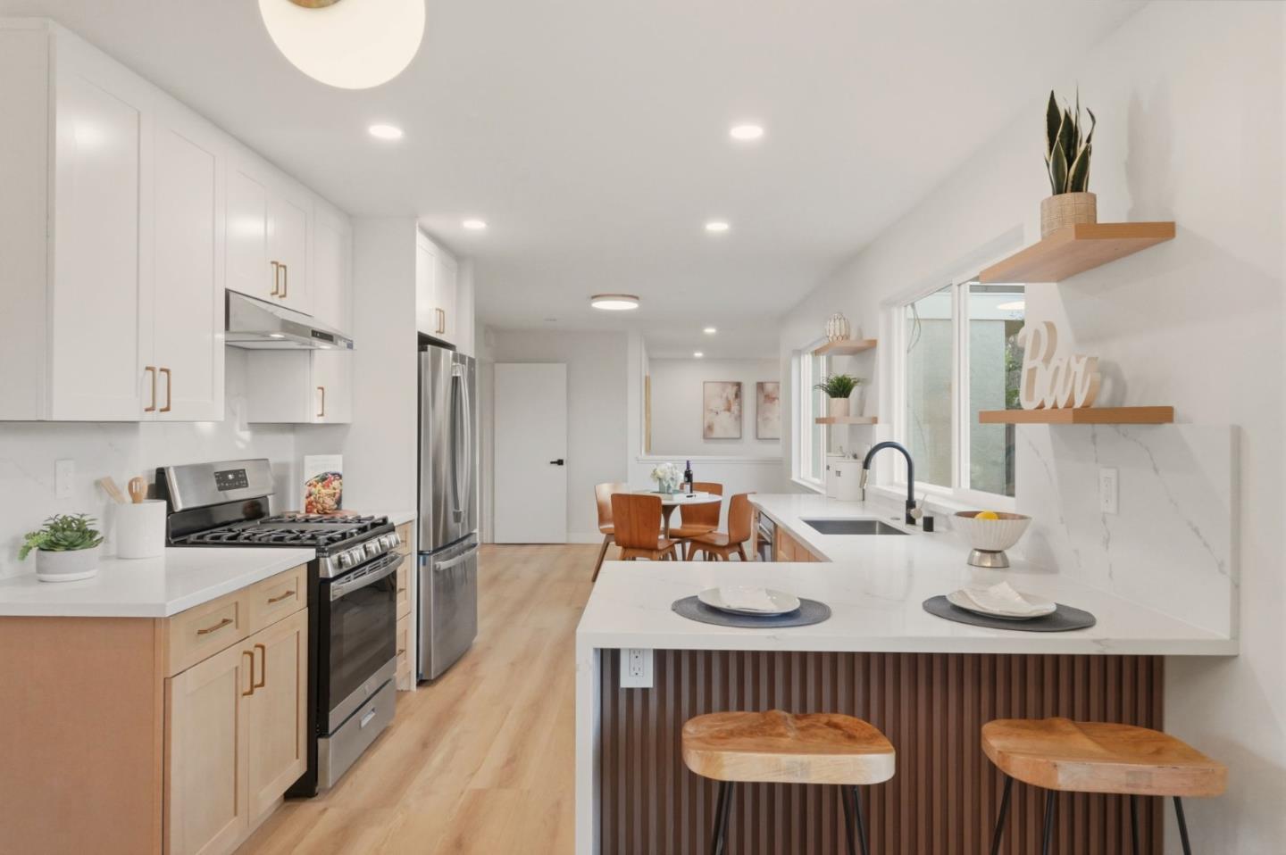 Detail Gallery Image 7 of 64 For 4733 Jarvis Ave, San Jose,  CA 95118 - 4 Beds | 3 Baths