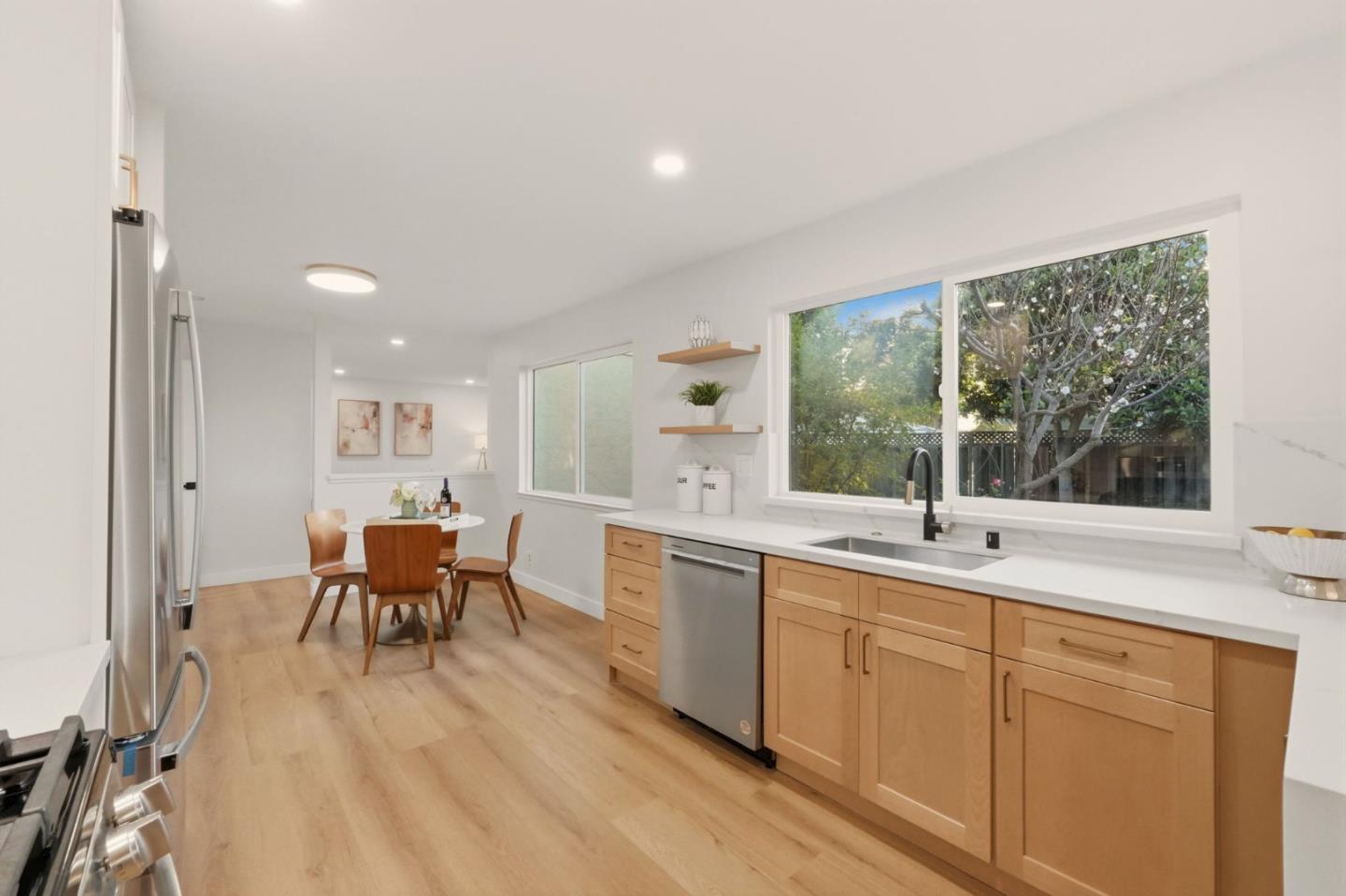 Detail Gallery Image 9 of 64 For 4733 Jarvis Ave, San Jose,  CA 95118 - 4 Beds | 3 Baths