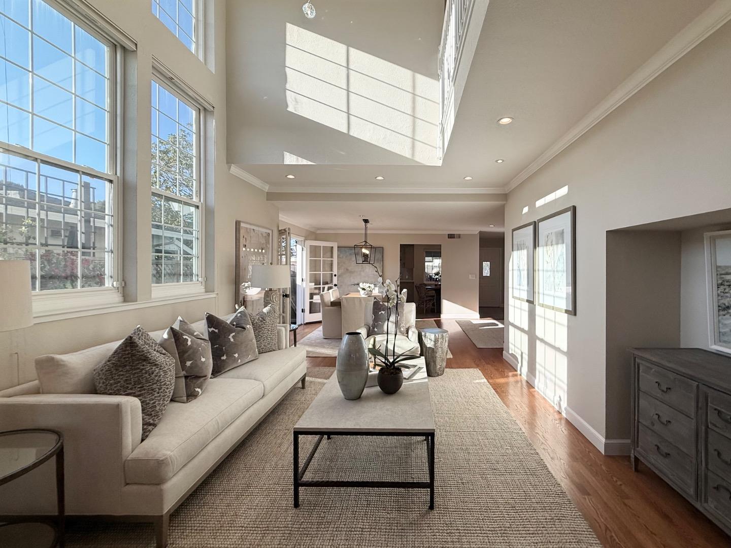 Detail Gallery Image 12 of 44 For 1028 Bermuda Dr, San Mateo,  CA 94403 - 5 Beds | 4 Baths