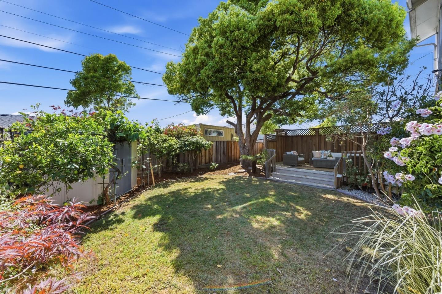 Detail Gallery Image 17 of 44 For 1028 Bermuda Dr, San Mateo,  CA 94403 - 5 Beds | 4 Baths