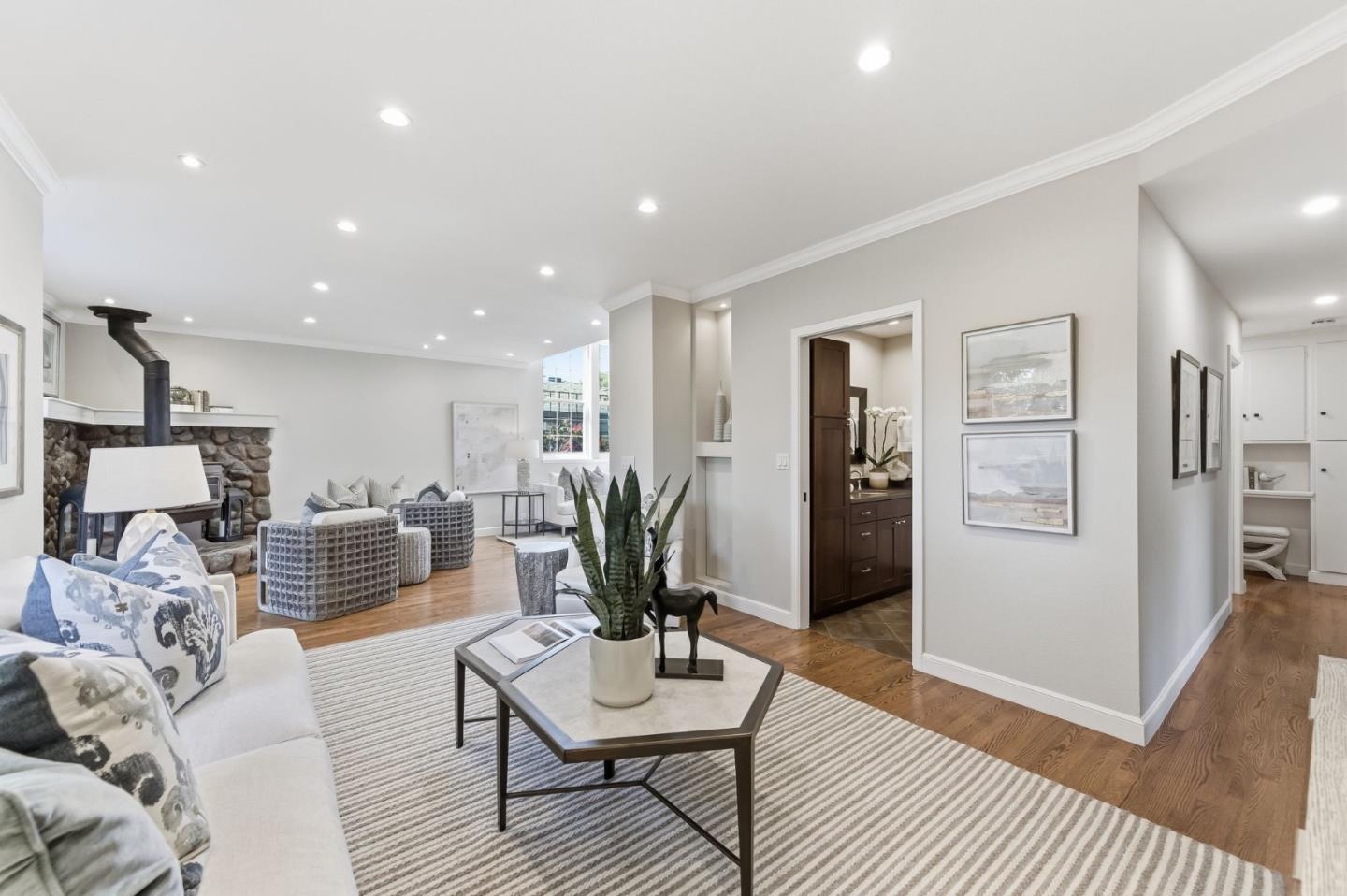 Detail Gallery Image 18 of 44 For 1028 Bermuda Dr, San Mateo,  CA 94403 - 5 Beds | 4 Baths