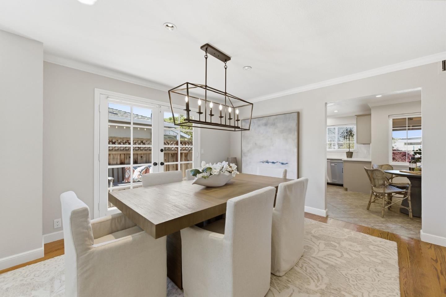 Detail Gallery Image 8 of 44 For 1028 Bermuda Dr, San Mateo,  CA 94403 - 5 Beds | 4 Baths